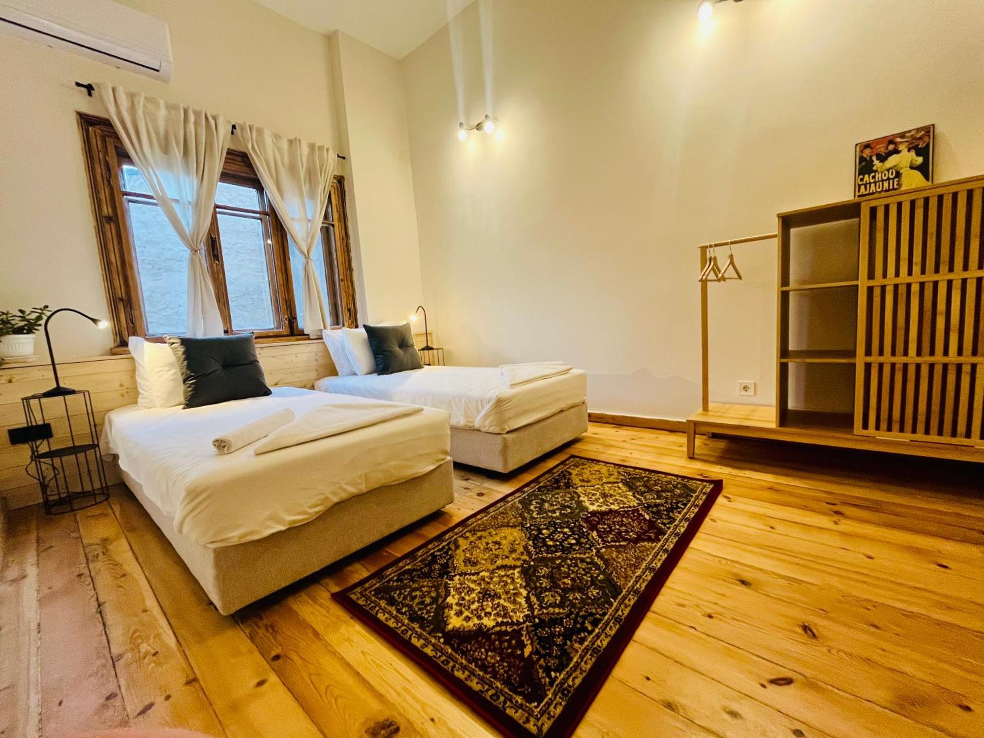 Skyler Vintage Apartments Plovdiv Ngoại thất bức ảnh