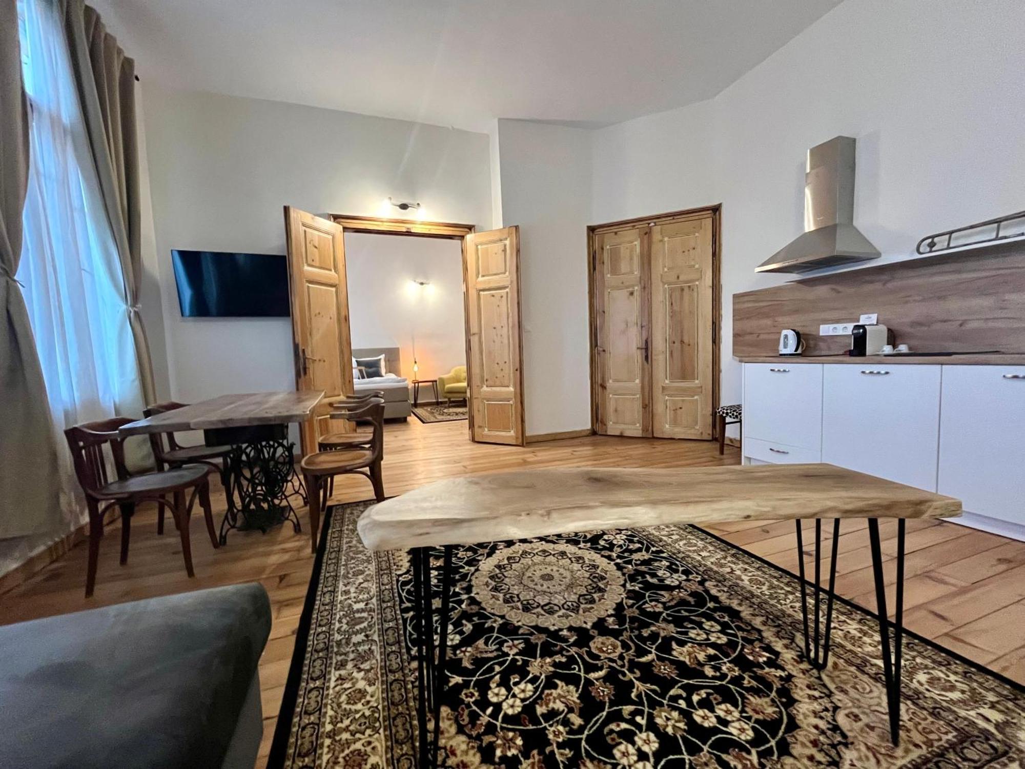 Skyler Vintage Apartments Plovdiv Ngoại thất bức ảnh