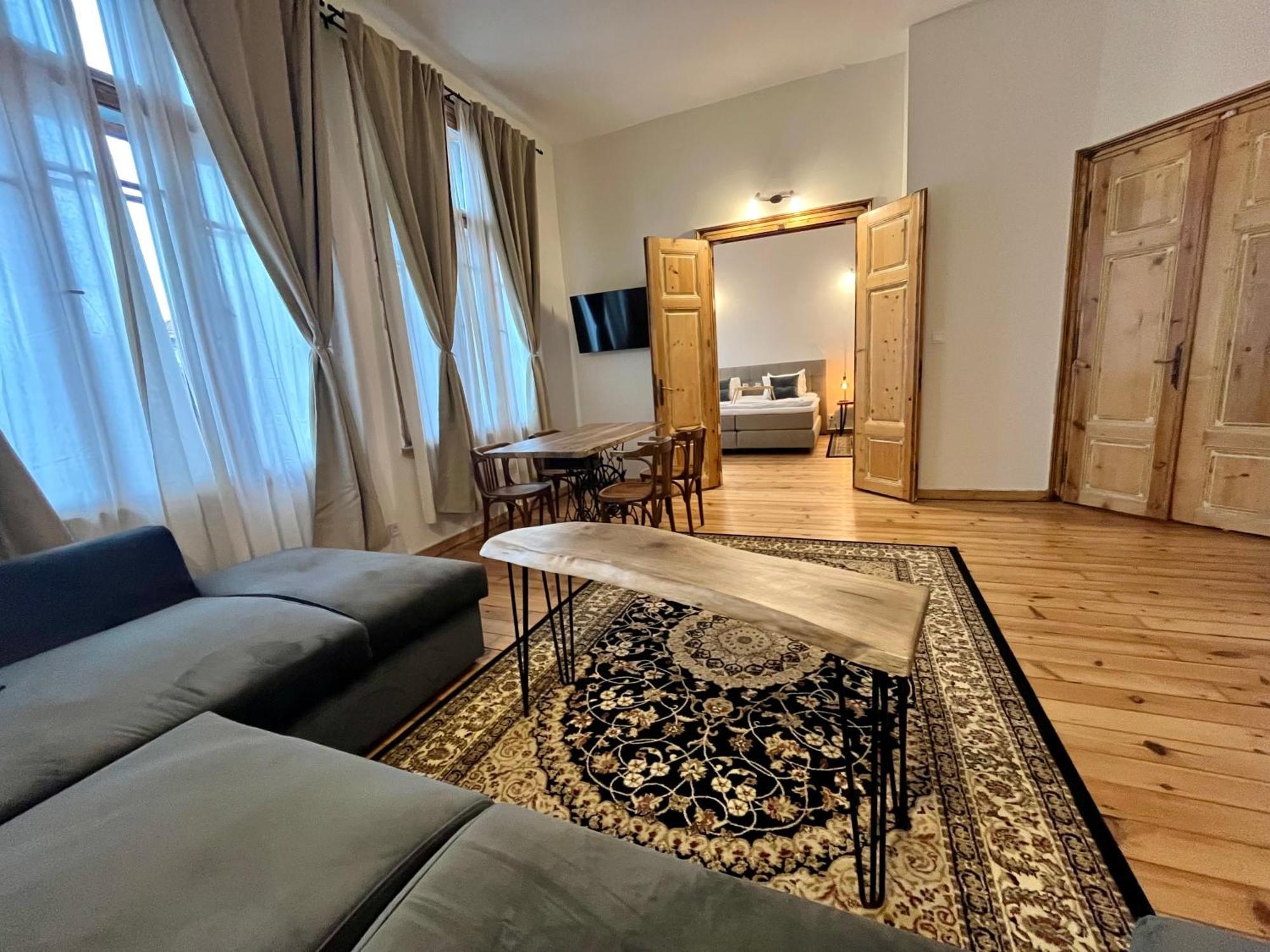 Skyler Vintage Apartments Plovdiv Ngoại thất bức ảnh