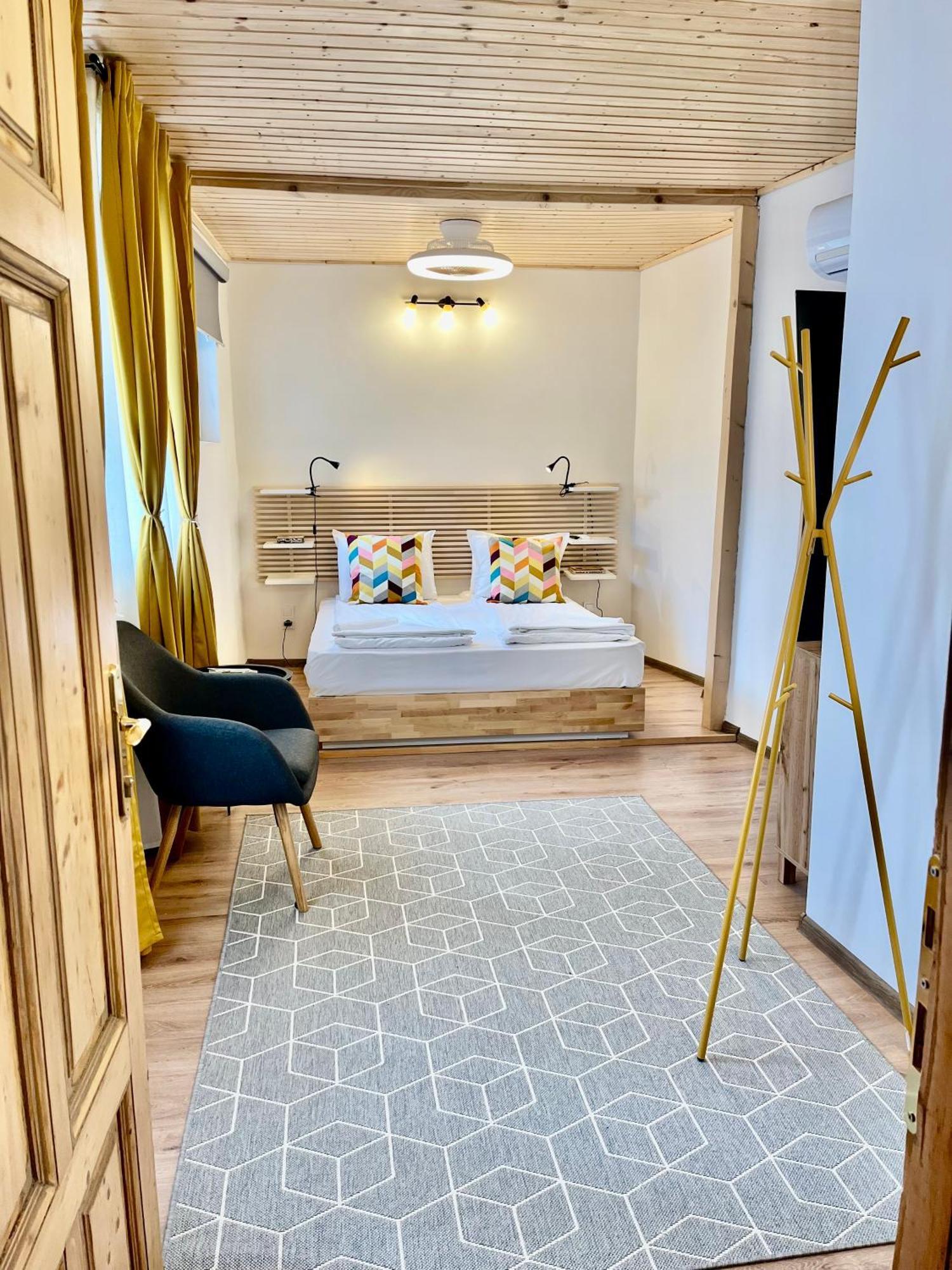 Skyler Vintage Apartments Plovdiv Ngoại thất bức ảnh