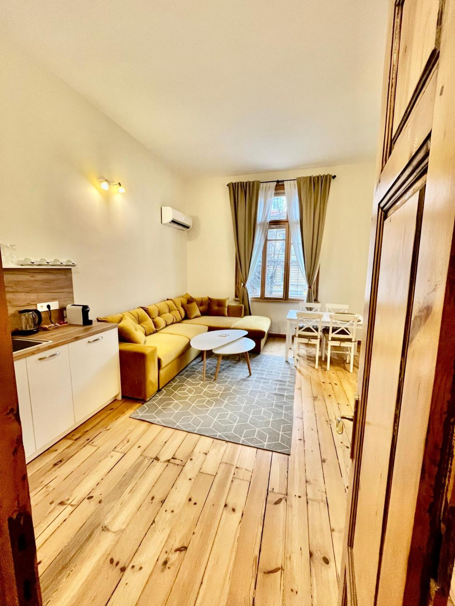 Skyler Vintage Apartments Plovdiv Ngoại thất bức ảnh